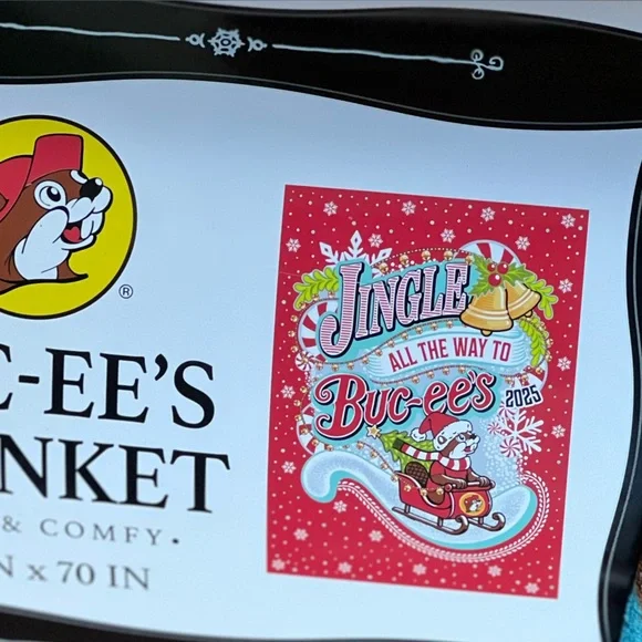 Buc-ee's Soft Holiday 2025 Blanket - Picture 2 of 2